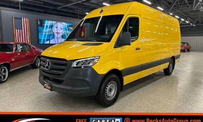 2021 Mercedes-Benz Sprinter 907 VS30