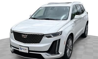 2023 Cadillac XT6 Premium Luxury