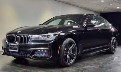2016 BMW 740I