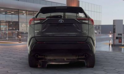 2022 Toyota RAV4 LE