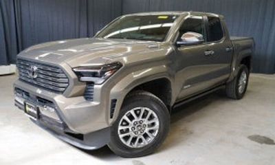 2026 Toyota Tacoma SR5