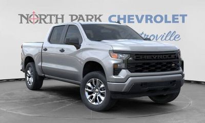 2026 Chevrolet Silverado Custom