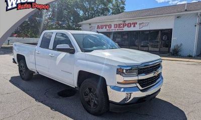 2017 Chevrolet Silverado LT