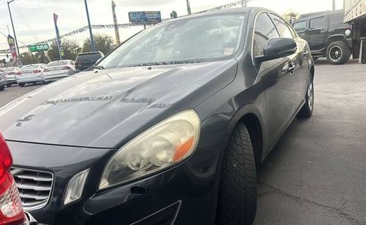 2013 Volvo S60 T5