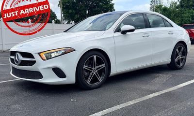 2021 Mercedes-Benz A-Class A220