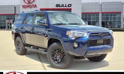 2024 Toyota 4RUNNER SR5 Prem