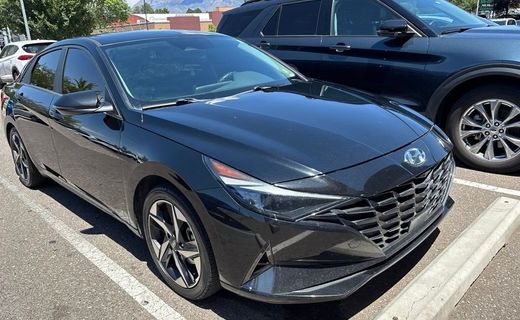 2023 Hyundai Elantra Limited