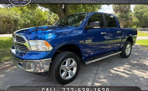 2015 Ram 1500 SLT