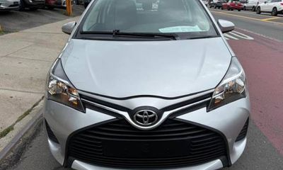 2016 Toyota Yaris L
