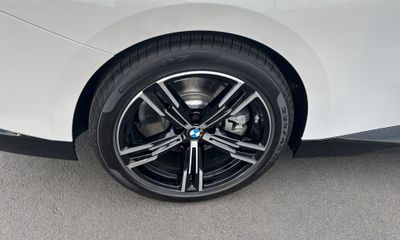 2024 BMW 230I xDrive