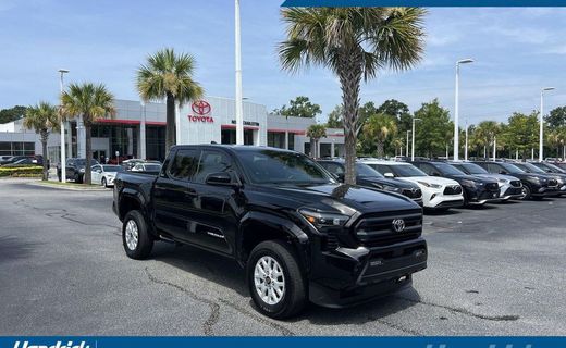 2025 Toyota Tacoma SR5