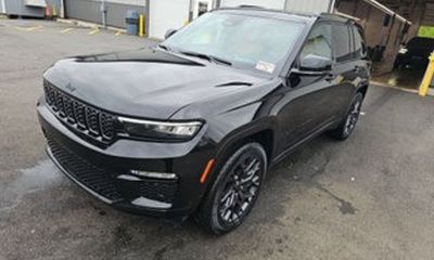 2025 Jeep Grand Cherokee Summit