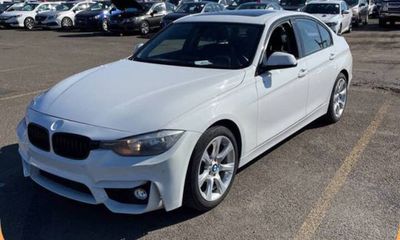 2015 BMW 320I SA
