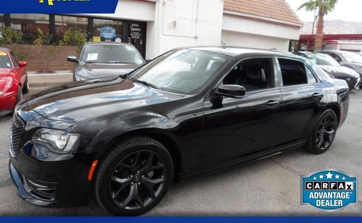 2022 Chrysler 300 Touring L