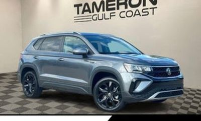 2023 Volkswagen Taos 4Motion SEL