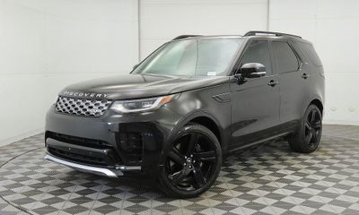 2024 Land Rover Discovery Metropolitan Edition