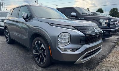 2023 Mitsubishi Outlander