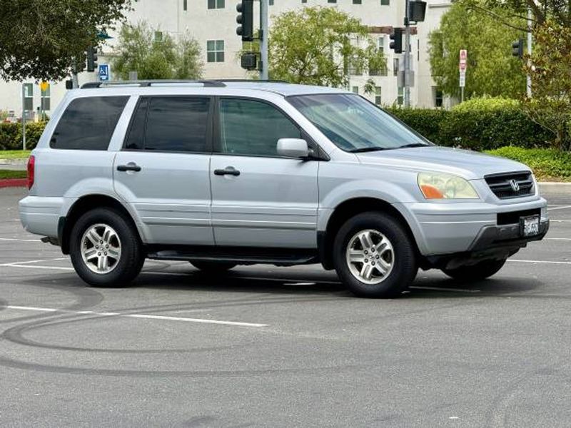 2004 Honda Pilot — a typically priced live listing