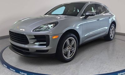 2021 Porsche Macan S