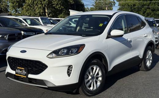 2020 Ford Escape SE