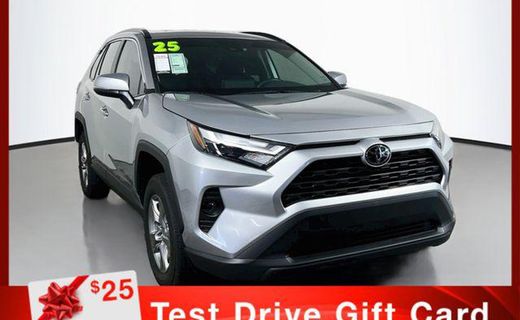 2025 Toyota RAV4 XLE
