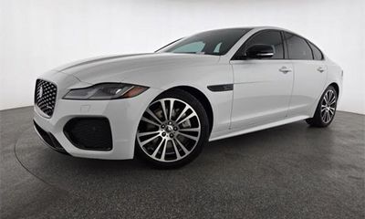 2024 Jaguar XF P300 R Dynamic