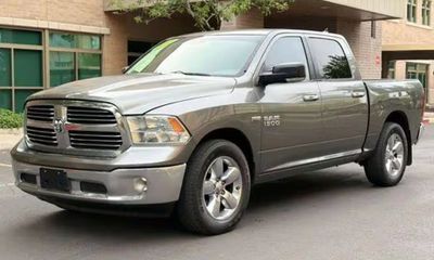 2013 Ram 1500 SLT