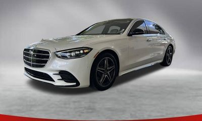 2022 Mercedes-Benz S-Class S500 4MATIC