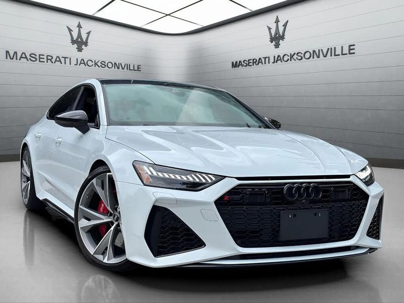 2021 Audi RS 7 — a typically priced live listing