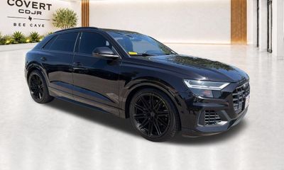 2019 Audi Q8 Premium
