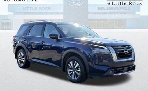 2022 Nissan Pathfinder SL