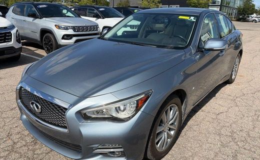 2015 Infiniti Q50 Base