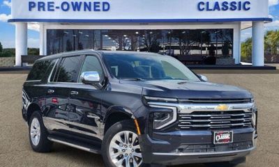 2025 Chevrolet Suburban Premier