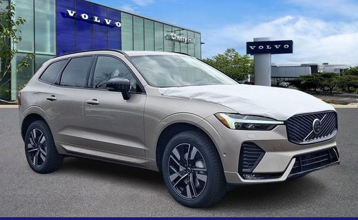 2026 Volvo XC60 Plus Dark