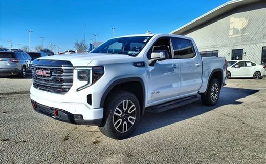 2025 GMC Sierra AT4