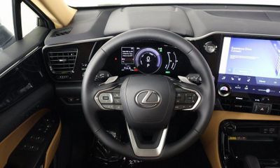 2026 Lexus NX 450H Luxury