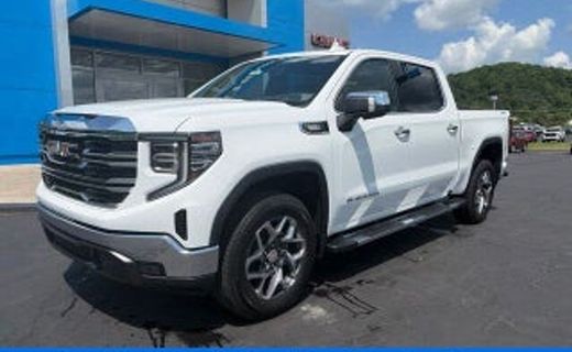 2026 GMC Sierra SLT