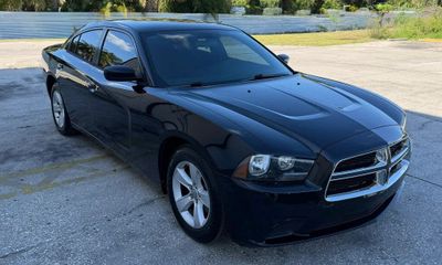 2014 Dodge Charger SE