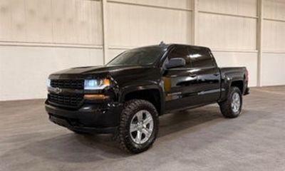 2018 Chevrolet Silverado Custom