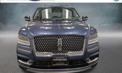 2019 Lincoln Navigator Select