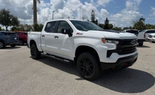 2025 Chevrolet Silverado RST