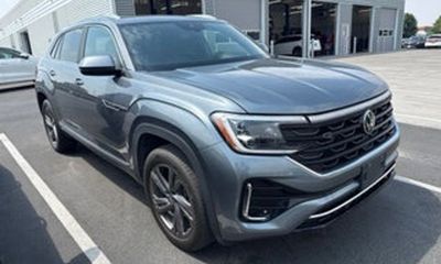 2024 Volkswagen Atlas Cross Sport 4Motion SEL R