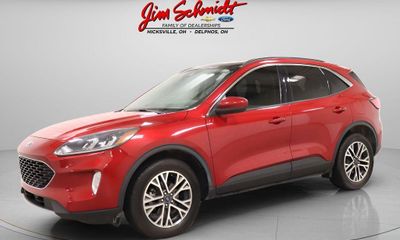 2022 Ford Escape SEL