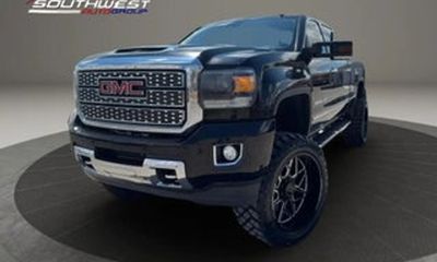 2019 GMC Sierra HD Denali