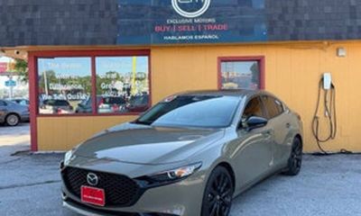 2024 Mazda MAZDA3 Carbon Turbo