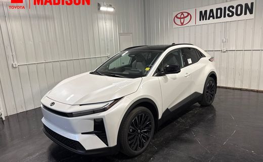2026 Toyota C-HR SE