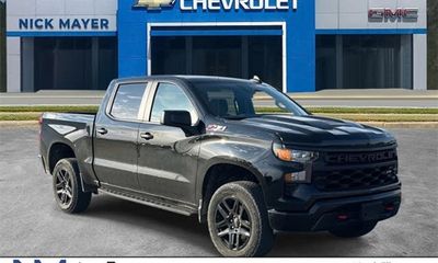 2023 Chevrolet Silverado Trail Boss Custom