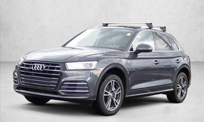 2020 Audi Q5 E Quattro Premium