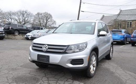 2017 Volkswagen Tiguan 4MOTION Wolfsburg