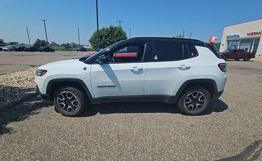 2024 Jeep Compass Trailhawk